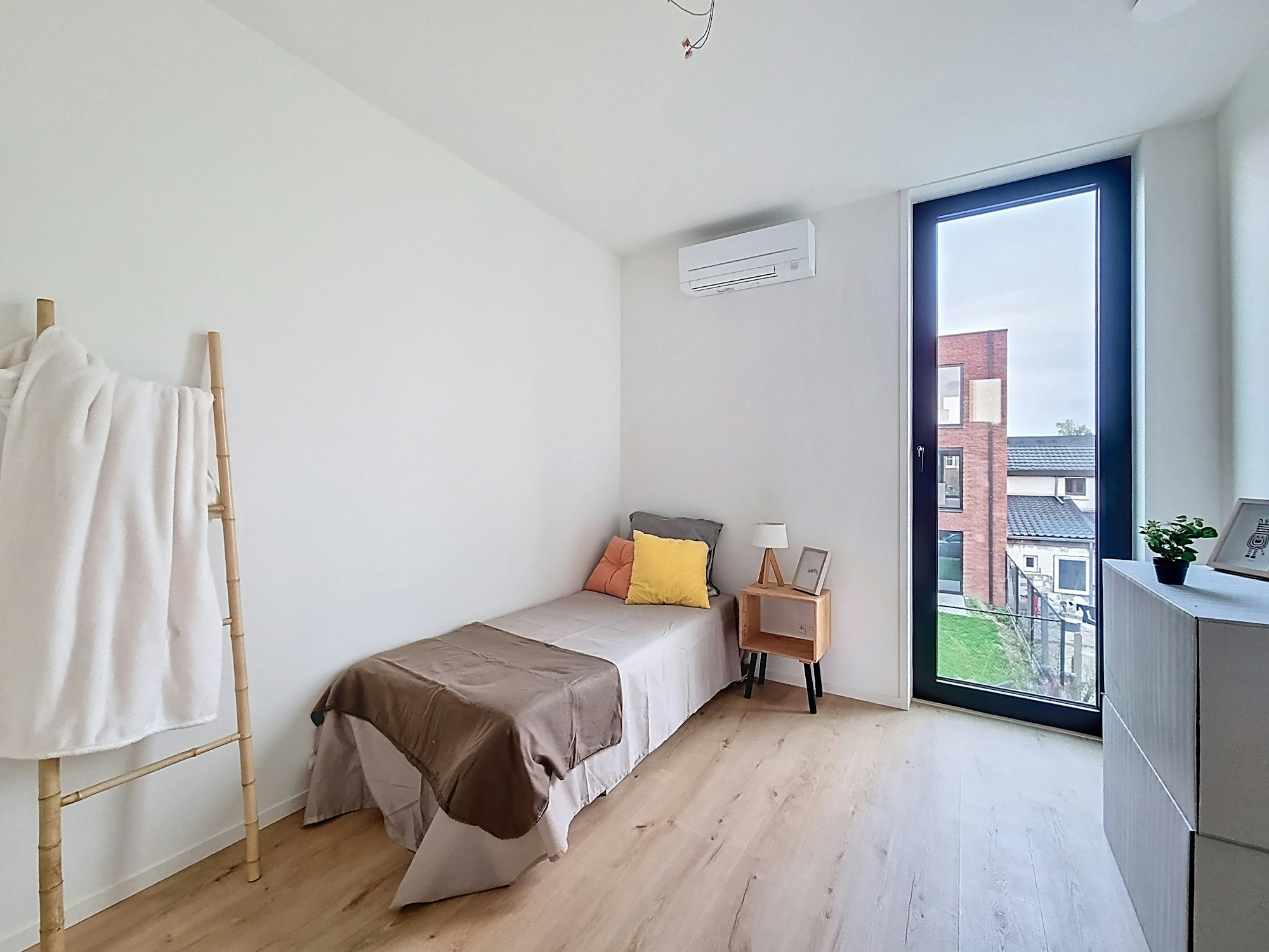 #130 Gingelom Sint-Jansstraat slaapkamer