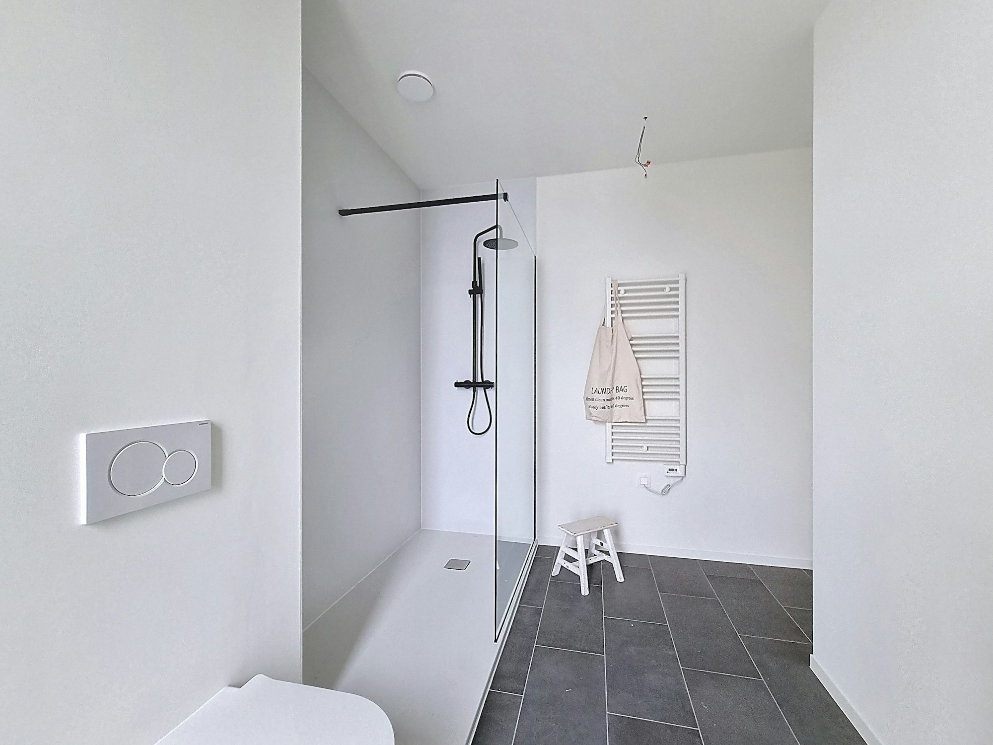 Skilpod #140 Poperinge badkamer