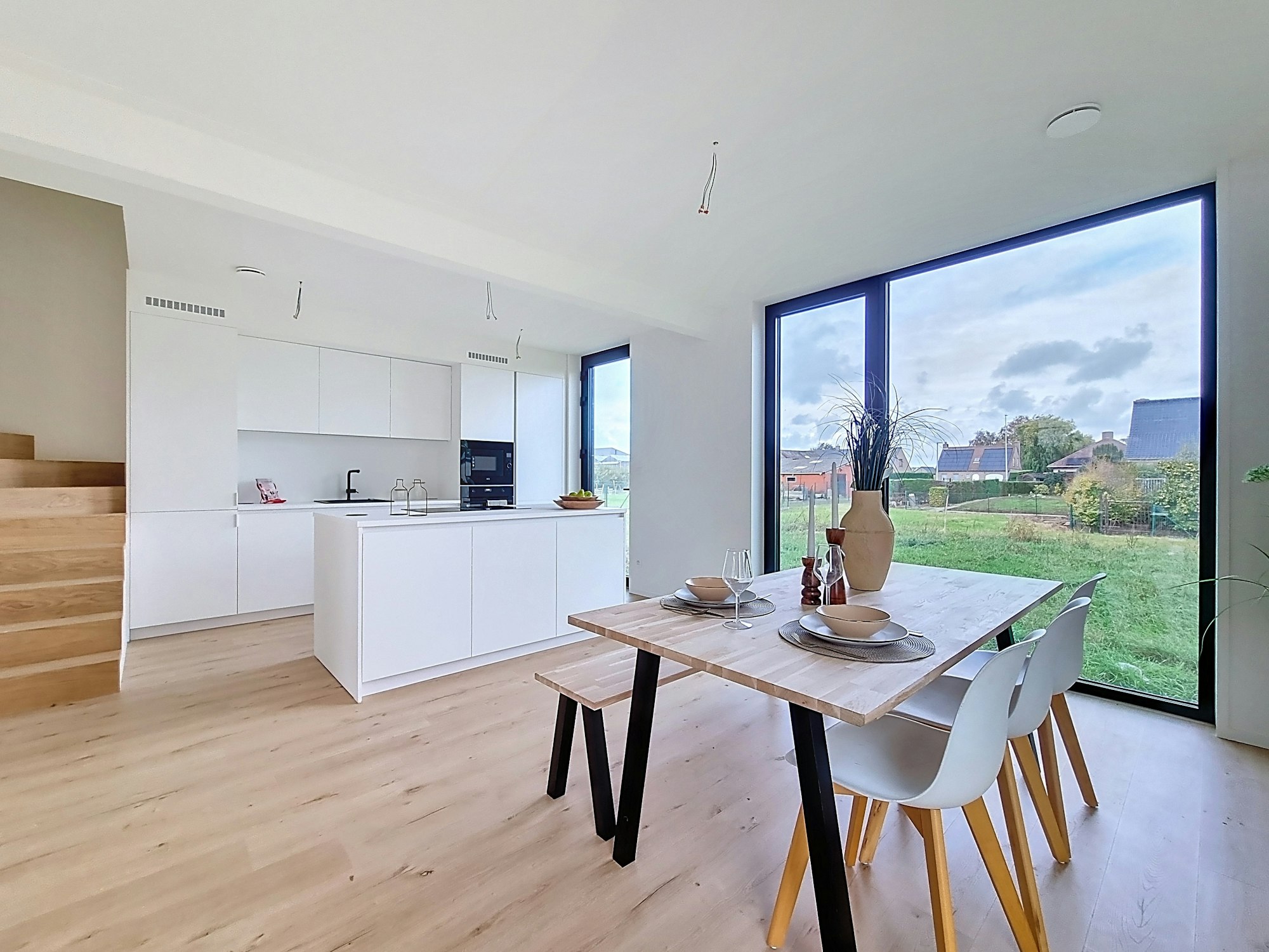 Skilpod #140 Poperinge eetkamer keuken